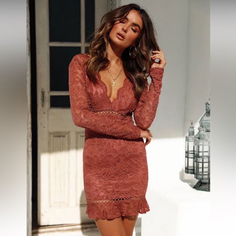 HELLO MOLLY TIME FOR YOU DRESS DARK BLUSH 10